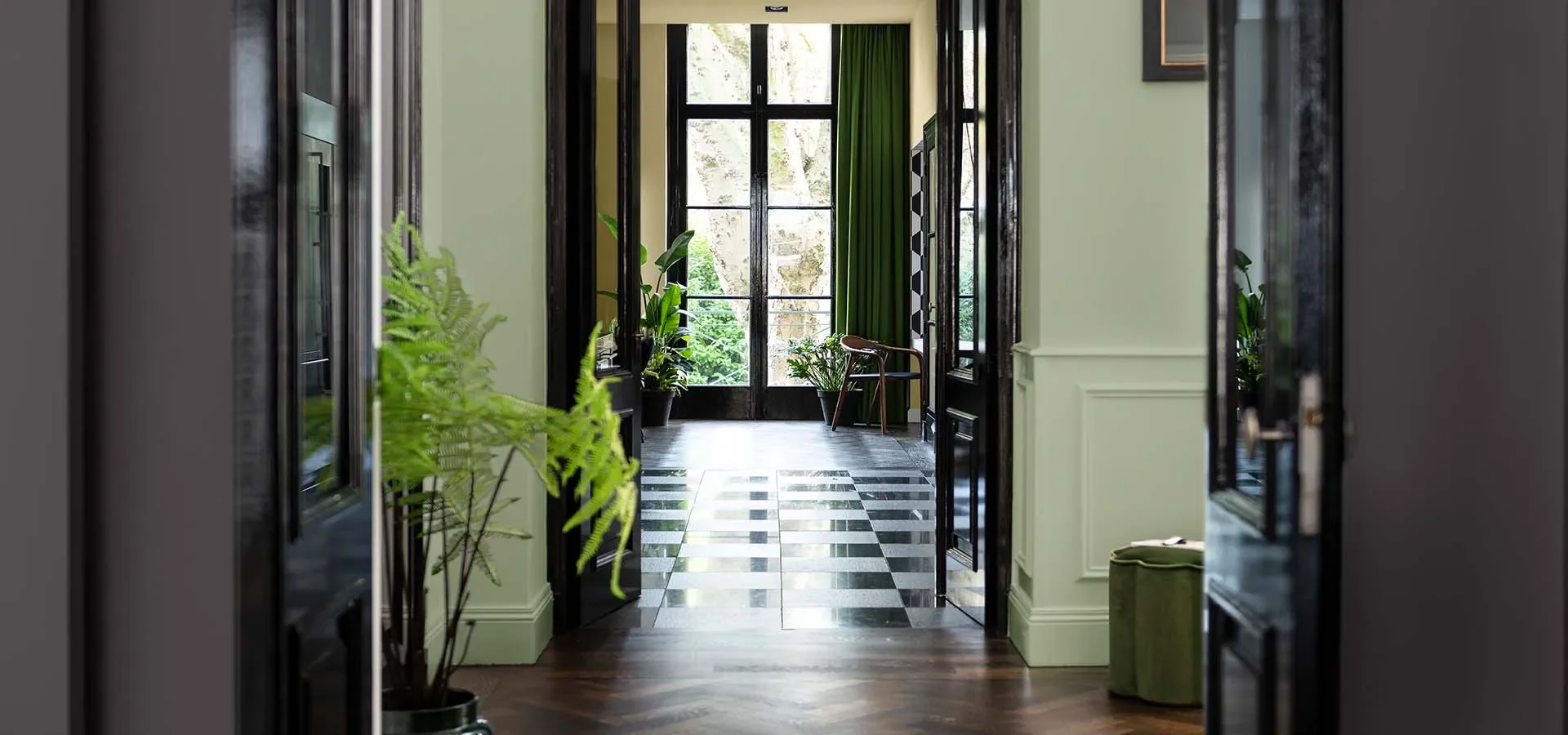 382-T_26_header.webp 382-T_26_header.webp